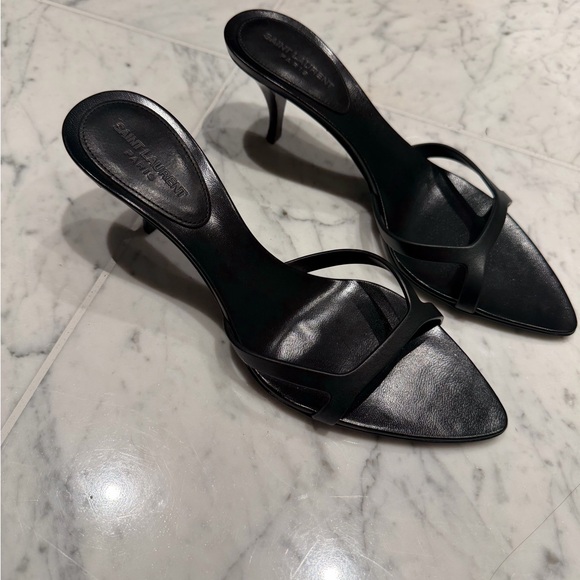 Saint Laurent Shoes - Saint Laurent Black Leather Pointed-Toe Slide Heels